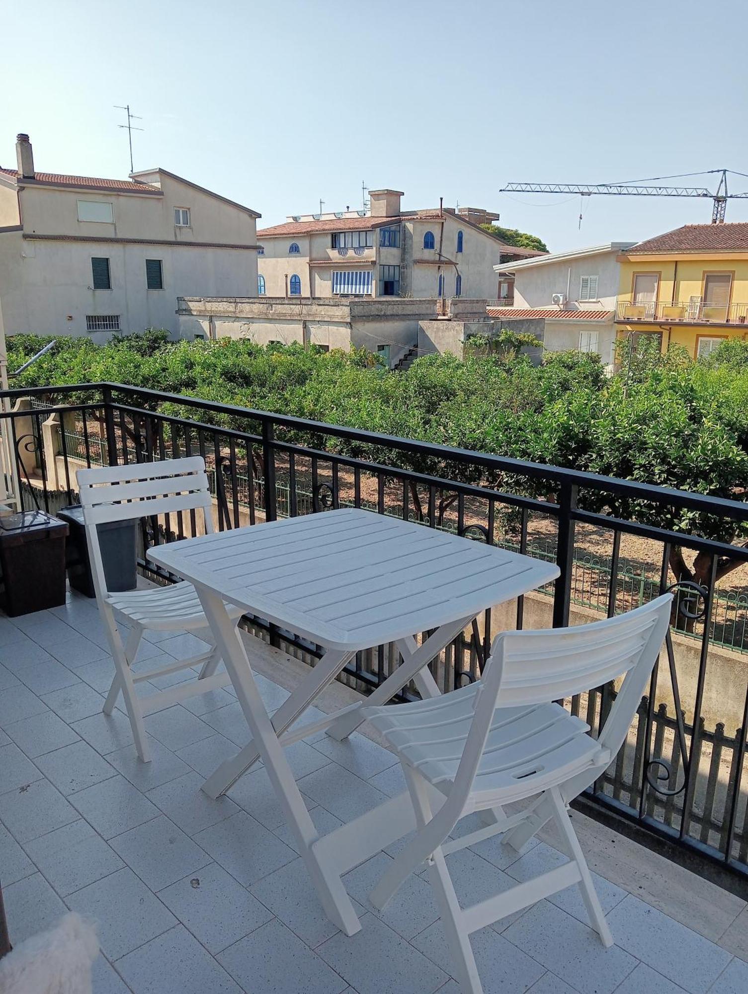 Casa Lulu Due Minuti Dal Mare Apartment Ardore Marina Exterior photo